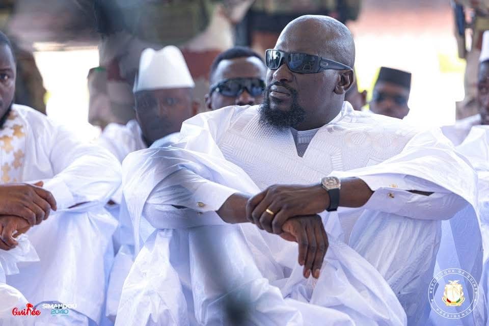 Célébration de l'Aïd El Fitr:  Mamadi Doumbouya a prié au Palais Mohamed V 