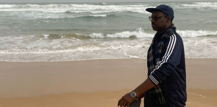 Dakar : Entre le bruit des vagues et le silence des cœurs