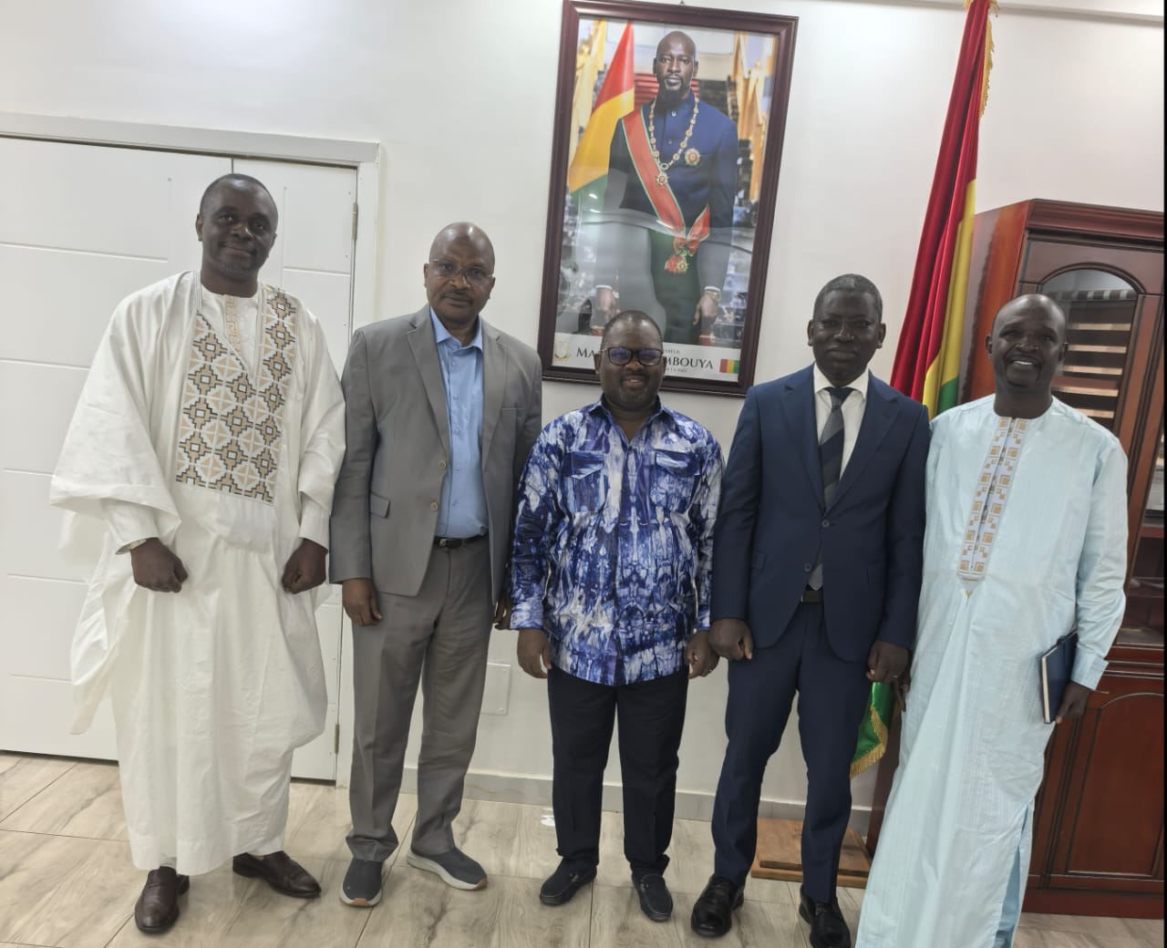 Entre diplomatie et projets : la mission active du S.G de l’OMVS en Guinée.