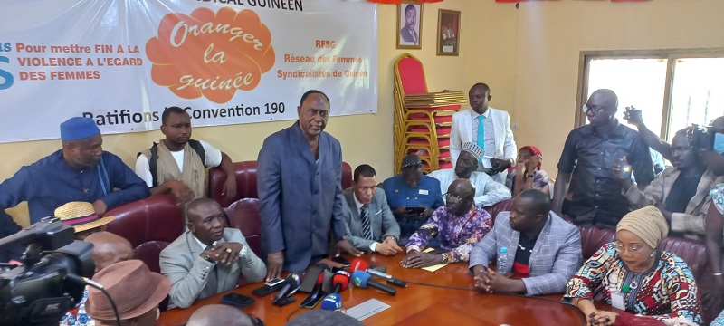 Retrait des agréments de Djoma médias, Espace et Sweet FM: le Mouvement syndical guinéen monte au créneau (Déclaration)