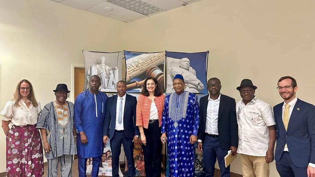 Transition : Ce que les Forces Vives de Guinée ont dit à la sous secrétaire d'État Américain