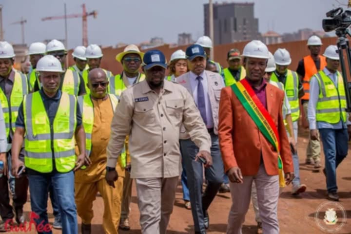 Urbanisme et Habitat: le ministre Mory Condé sur le chantier de construction du Grand Mall de Conakry
